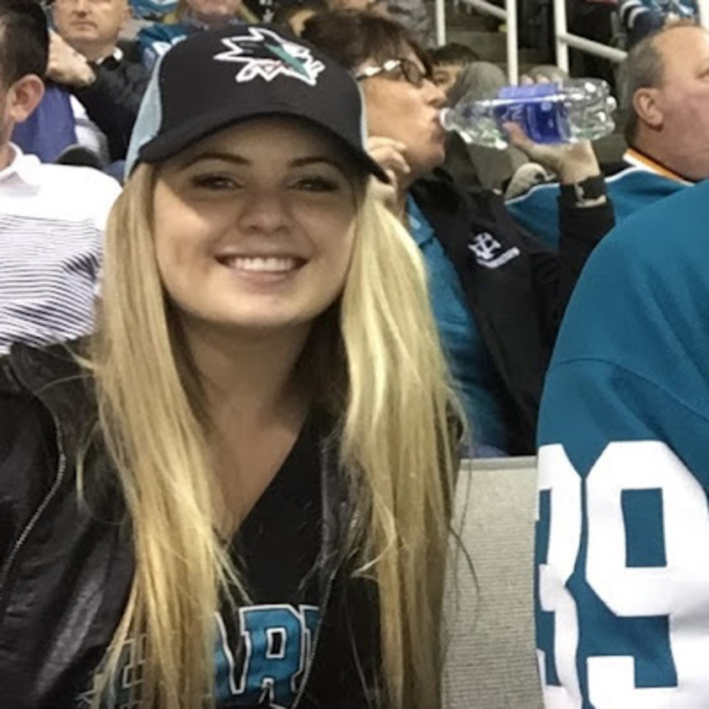 Meet your Posher, Alyssa